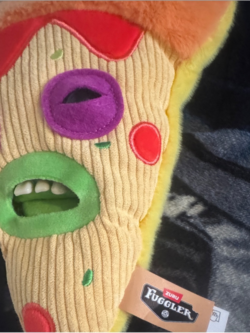 Spicy Slicy Fuggler - Picture 2 of 3